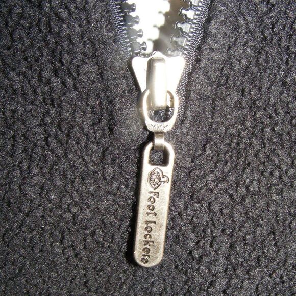 FOOT LOCKER Fleece Jacket, 2XL, Pullover, Black, Gray stripe sleeves - Picture 8 of 10